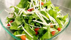 سلطة الغريبفروت والأفوكادو