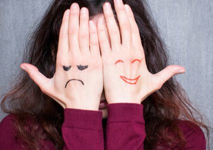 أسباب وعلاج تقلبات المزاج