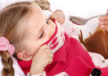 طفلك يرفض الدواء؟ استخدمي هذه الطرق