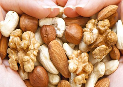 تناول الجوز يومياً ماذا يفعل بجسمكم؟