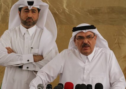 السفير العمادي يصل غزة برفقة نائبه الحردان