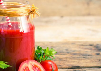 عصير الطماطم المنعش والمفيد