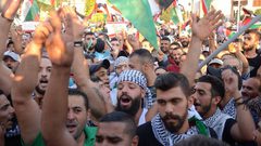 هل سحبت حكومة الحريري الملف من الوزير تمهيدا لتفكيك" اللغم"؟