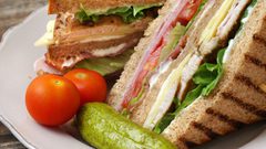 ساندويشات العودة للمدارس