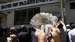 مجدلاني لـ"النجاح": إعلان موعد صرف مخصصات الشؤون "الأحد"