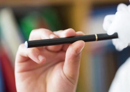الهند.. تدخين السجائر الإلكترونية جريمة يعاقب عليها القانون