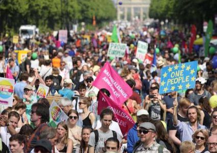 الآلاف يتظاهرون في شرقي ألمانيا ضد اليمين المتطرف