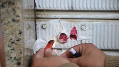 الشرطة ووزارة السياحة تغلقان فندقاً بنابلس