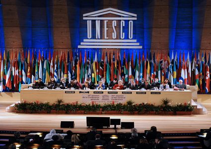 دواس يبحث مع "اليونسكو" في فلسطين سبل تطوير التعاون