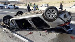 القبض على سائق تسبب بحادث سير وانقلاب مركبة