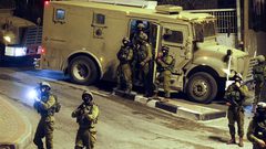 الاحتلال يقتحم قرية عين قينيا ويستولي على تسجيلات الكاميرات