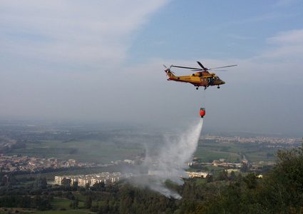 طائرات برازيلية تشارك في إطفاء حرائق الأمازون