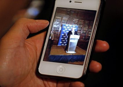 كيف تقلل من أضرار الهواتف الذكية؟