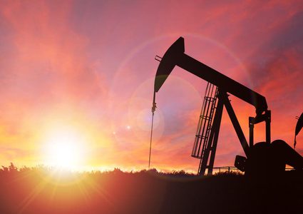 النفط يستقر وسط تفاؤل بشأن الحرب التجارية