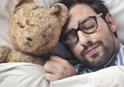 النوم الطويل يرفع إحتمالية الإصابة بفقدان الذاكرة