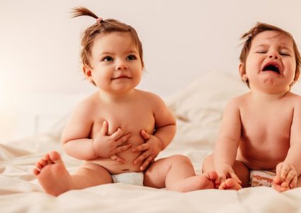 تربية التوأم تحديات وطرق سليمة