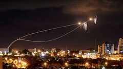 الاحتلال يزعم إطلاق صاروخ من غزة