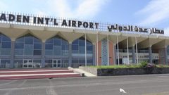 الجيش اليمني يفرض سيطرته على مطار عدن