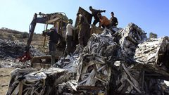 صحة وبيئة الخليل تطلق حملة لتوعية المواطنين بالتعامل مع النفايات