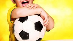 دراسة: كرة القدم تحمي الأطفال من الاكتئاب في المستقبل