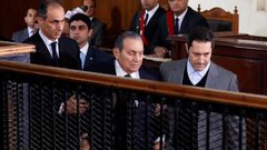 مصر.. رفع التحفظ عن أموال عائلة الرئيس الأسبق مبارك