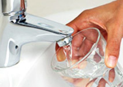 كثرة شرب الماء ليست مفيدة