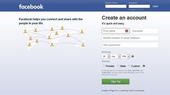 هل يسعى فيسبوك لفرض رسوم على المستخدمين؟