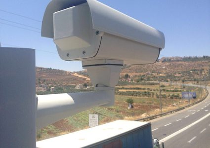 الاحتلال ينصب كاميرات مراقبة غرب بيت لحم