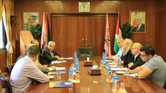 سفير فلسطين لدى استراليا يبحث آفاق التعاون مع جامعة النجاح