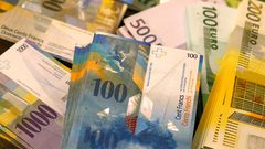 اليورو الأوروبي يتراجع الى أدنى مستوياته