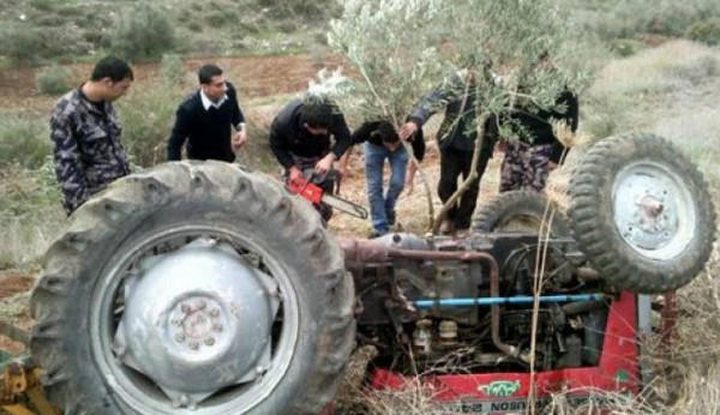 مصرع مواطن بحادث انقلاب جرار زراعي في نابلس