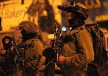 الاحتلال يعتقل طفلا قرب الحرم الإبراهيمي