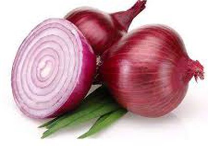 حيلة لمنع تدميع العينين أثناء تقطيع البصل