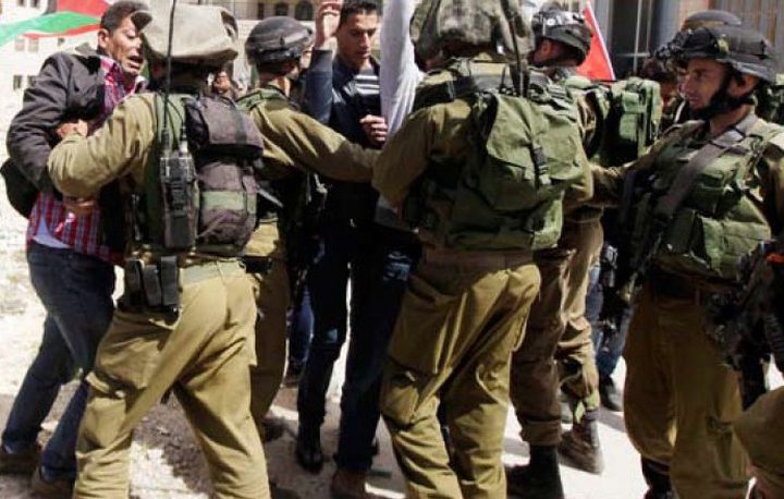 الاحتلال يعتقل فتىً من قلقيلية قرب الحاجز الشمالي