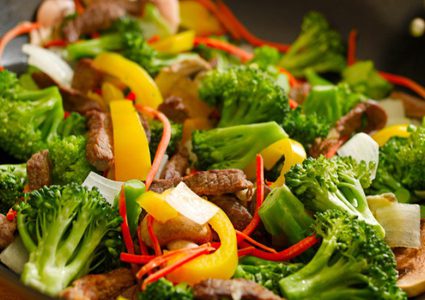 لحم بالخضار على الطريقة الآسيوية للرجيم