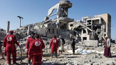 150 قتيلاً وجريحاً في غارة للتحالف على سجن في ذمار اليمنية