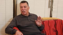 حلس:الرواتب صرفت لحل أزمة البنوك وهناك تمييز بين موظفي غزة والضفة