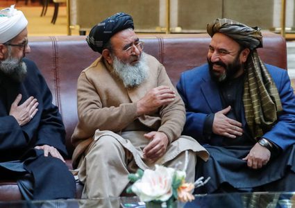 روسيا تعلن ضمانها للاتفاق المحتمل بين طالبان والولايات المتحدة