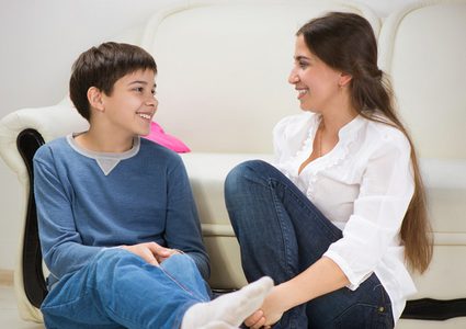 إظهار الحب لابنك المراهق