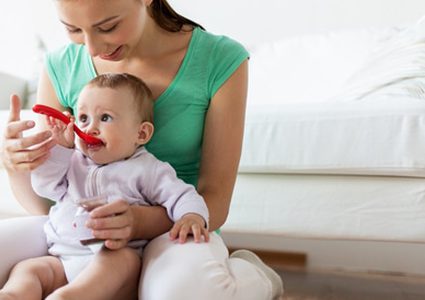 أهم الأطعمة التي يمكن أن يتناولها الطفل للحصول على الحديد