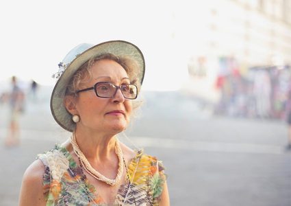 النساء معرضات للإصابة بالزهايمر أكثر ..لماذا؟