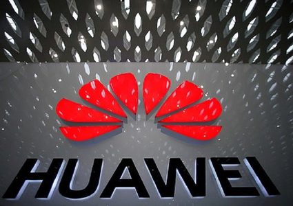 حرمان هواوي من استخدام تطبيقات غوغل