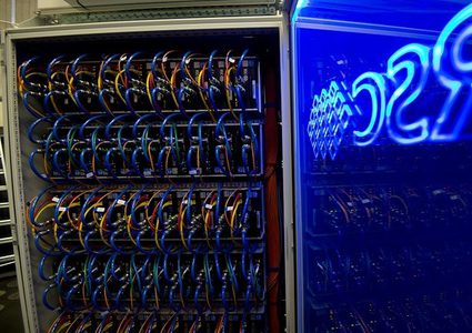 جهاز كمبيوتر ياباني خارق يحال للتقاعد