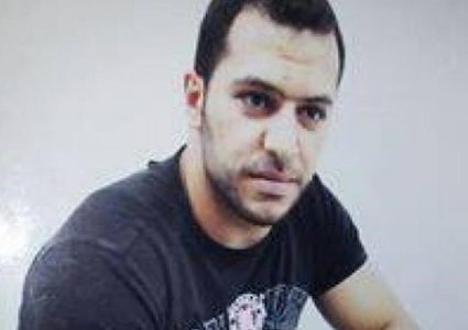 الأسير فادي الحروب من الخليل يعلق اضرابه عن الطعام