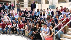 مخيم زاجل الشبابي: متطوعون وخبرات من العالم