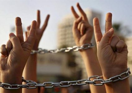 7أسرى يواصلون معركة الأمعاء الخاوية رفضاً لسياسة الاعتقال الإداري