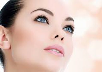 الابتسام بطريقة غير متوازية يسبب هذه الأمراض