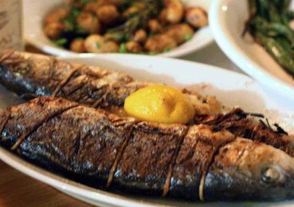 اكتشفوا حقيقة خطر تناول الأسماك المدخنة