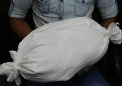 مصرع طفلة دهسا شرق مدينة غزة