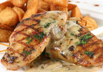 ستيك الدجاج مع الفطر